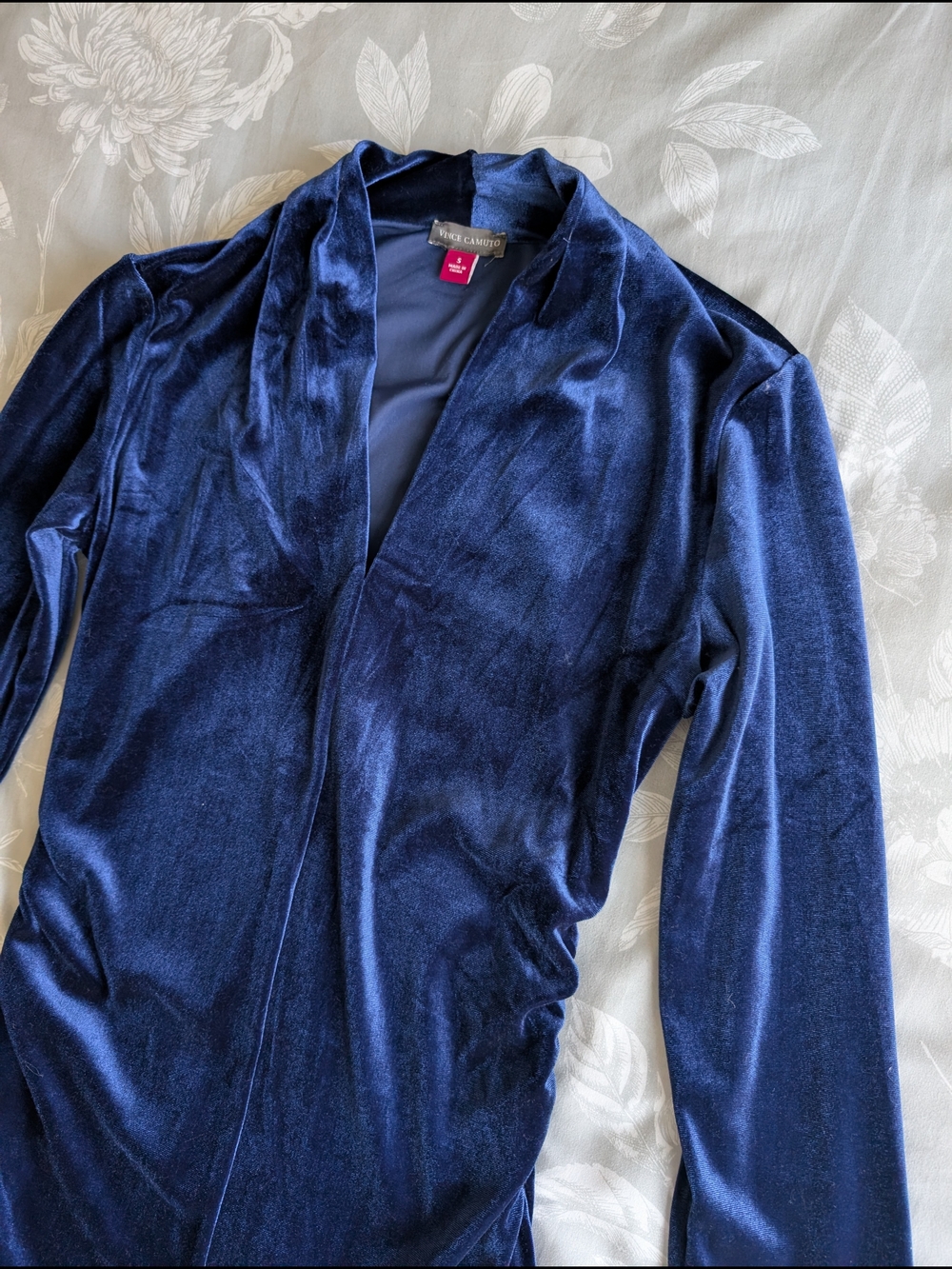 Vince Camuto Navy Velvet Long Sleeve Open Cardigan